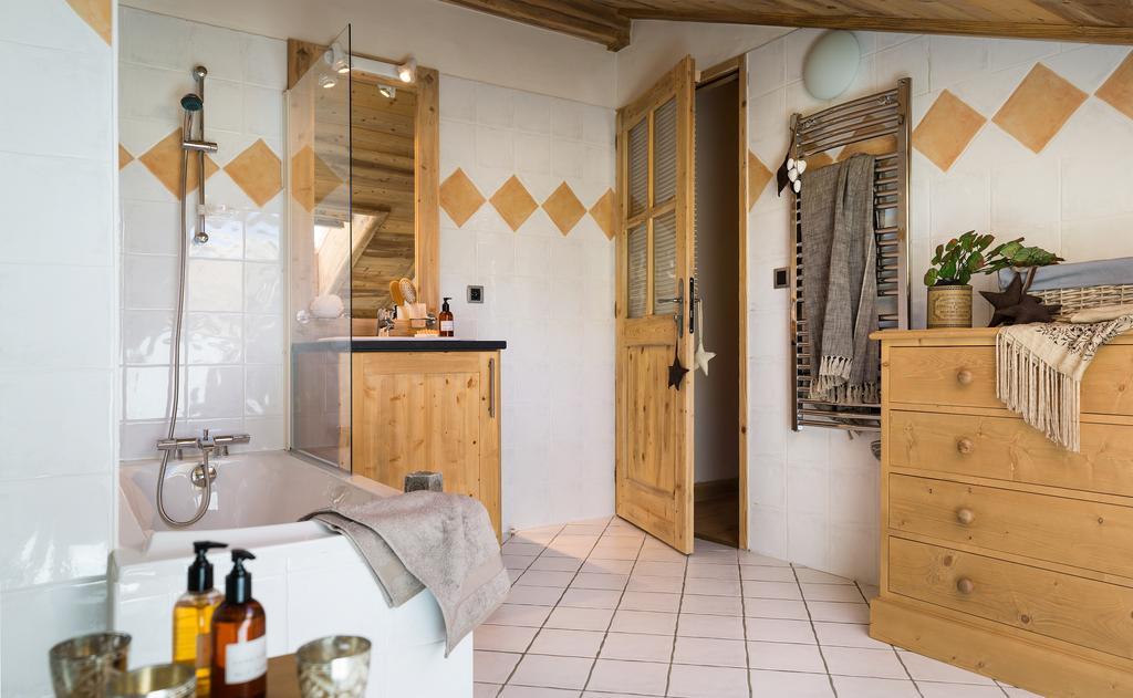 Cgh Residences & Spas Les Granges Du Soleil ラ・プラーニュ エクステリア 写真