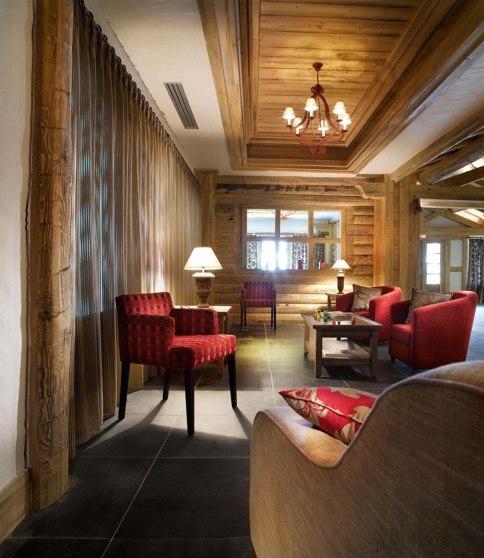 Cgh Residences & Spas Les Granges Du Soleil ラ・プラーニュ エクステリア 写真