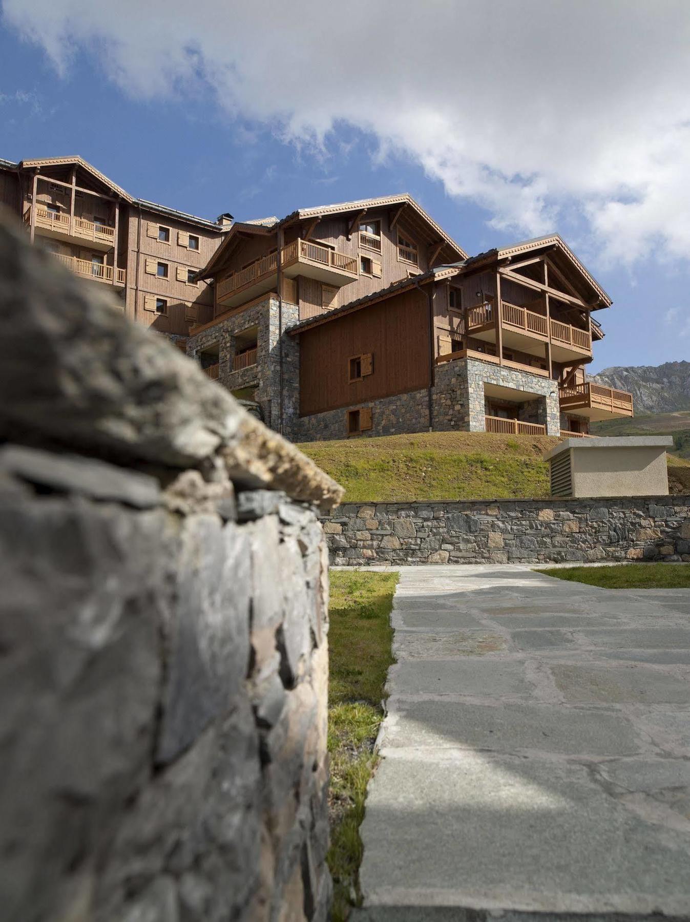 Cgh Residences & Spas Les Granges Du Soleil ラ・プラーニュ エクステリア 写真